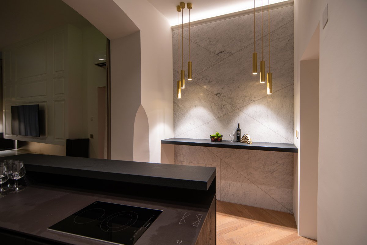 Loxone LED lustra Pendulum Slim RGBW Tree - Image 5